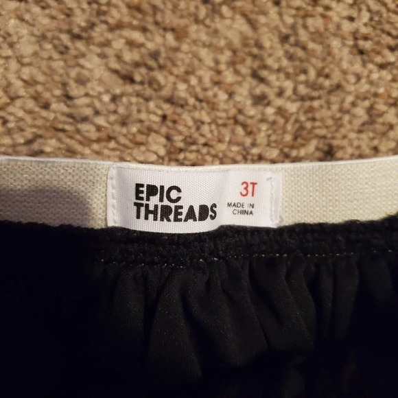 Epic Threads Holiday Girl Skirt Top Outfit 3T - Picture 6 of 7